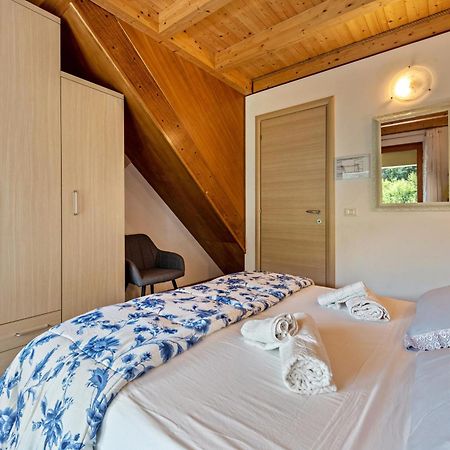 Residence Tatiana B2 Tremosine Екстериор снимка